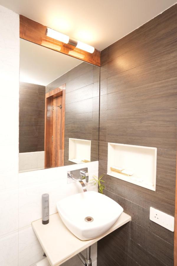 Hotel Hardeo Nagpur Bagian luar foto