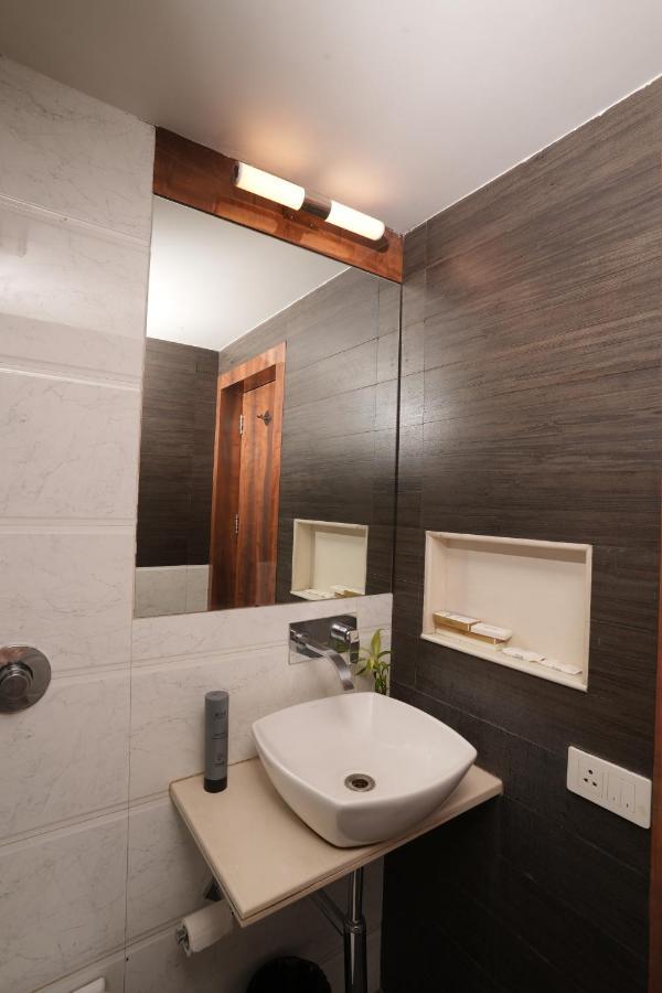 Hotel Hardeo Nagpur Bagian luar foto
